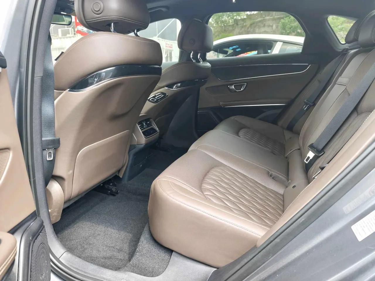 BYD 2020 Han Super Long Endurance Edition Noble Automatic Transmission 9