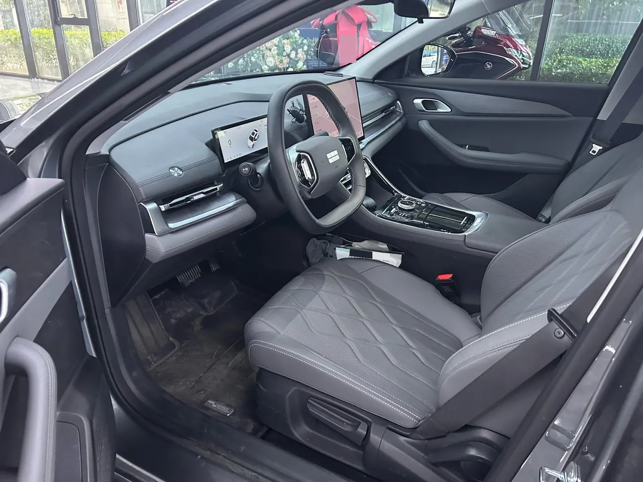 Geely Galaxy 2025 A7 EM-i 1.5 70km Premium Edition Automatic Gear 3