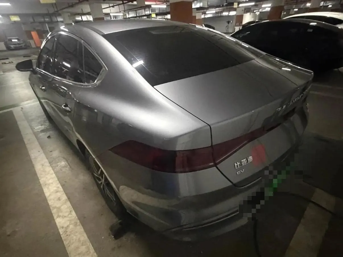 BYD 2024 Qin PLUS EV 420KM Glory Edition Exceed Automatic Gear 4