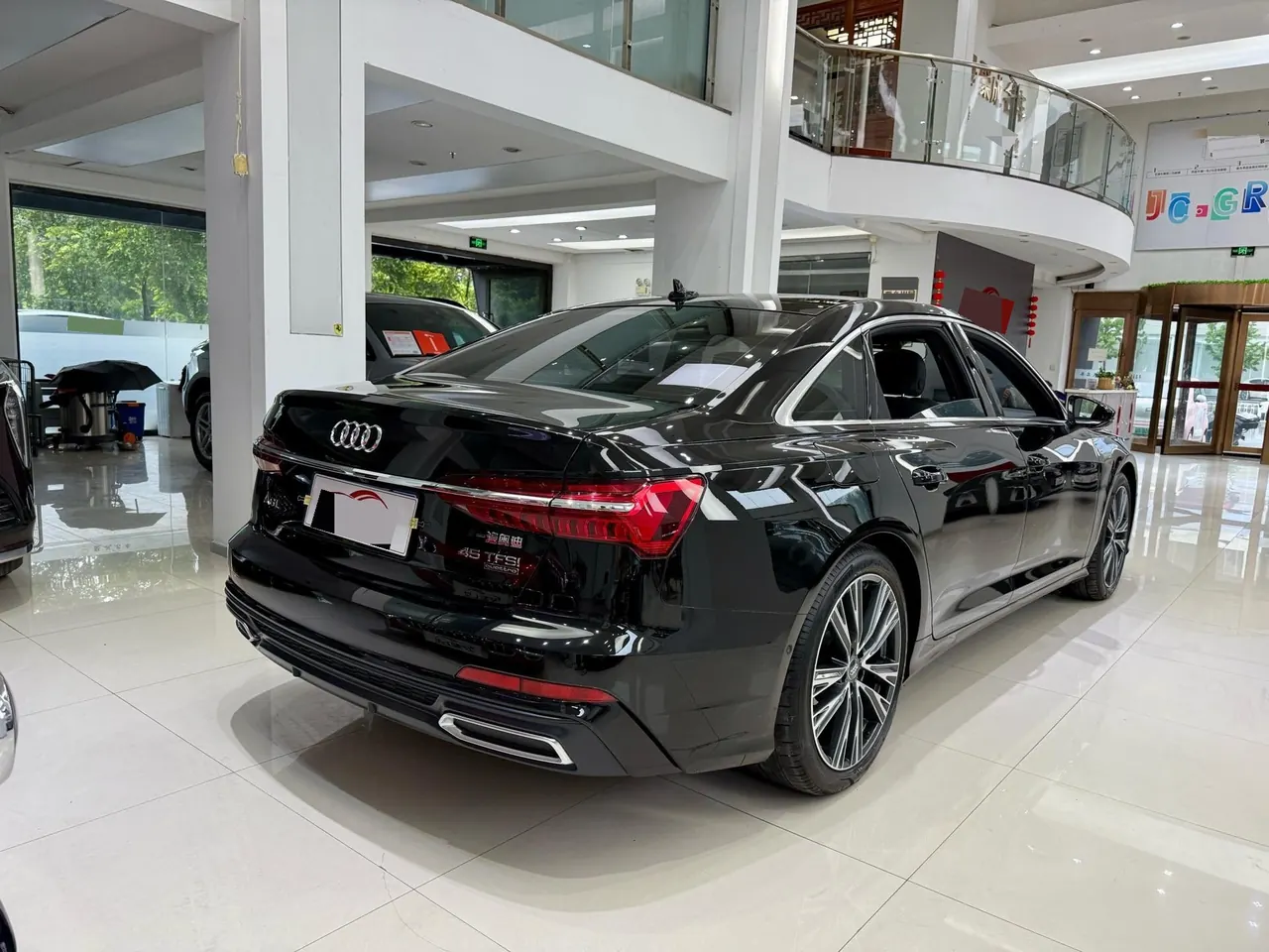 Audi 2020 A6L 2.0TFSI 45TFSI Quattro enjoy dynamic automatic transmission 13
