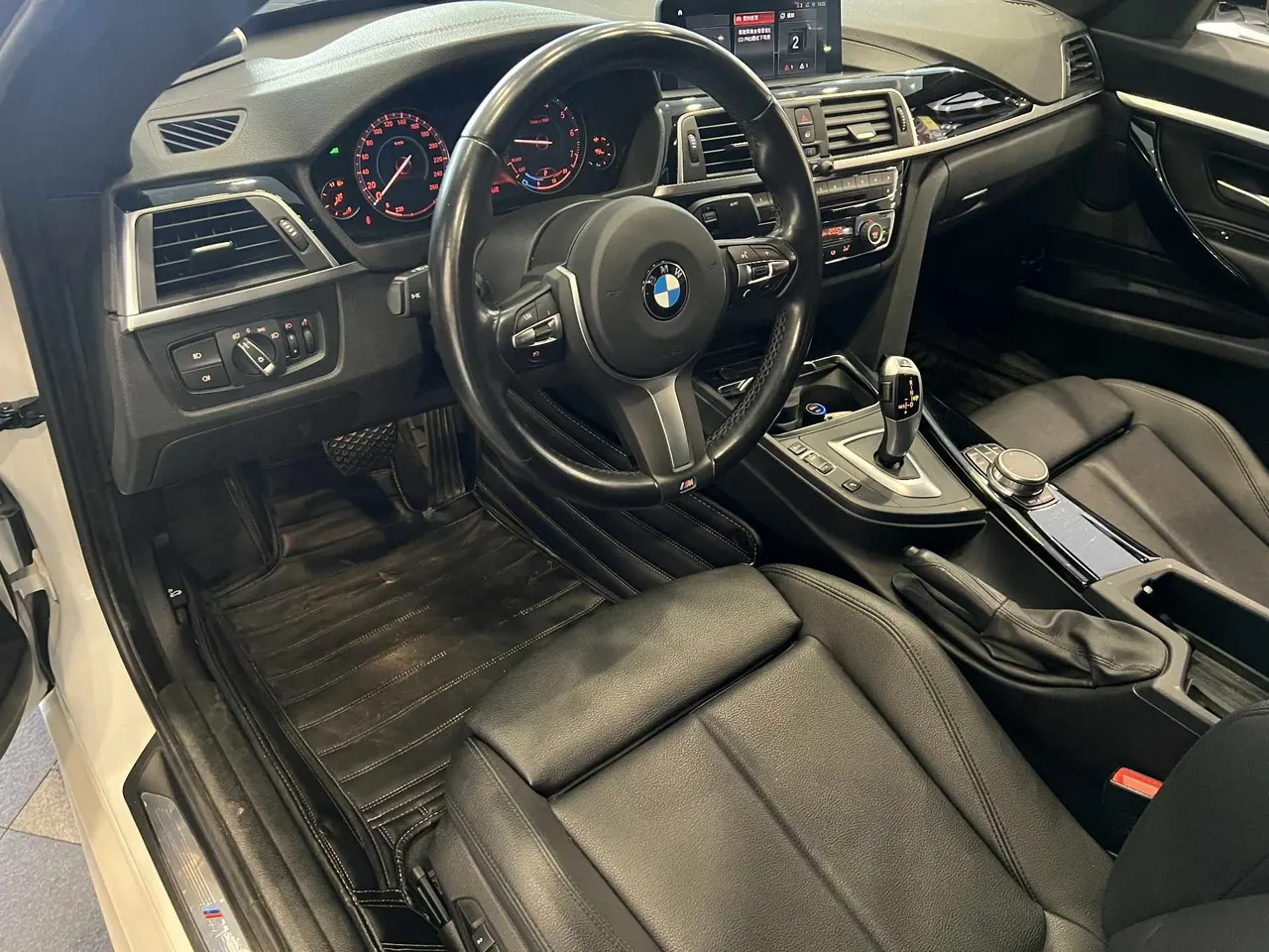 BMW 3 Series GT (Imported) 2020 GT 320i 2.0T M Sports Suit Automatic Gear 3