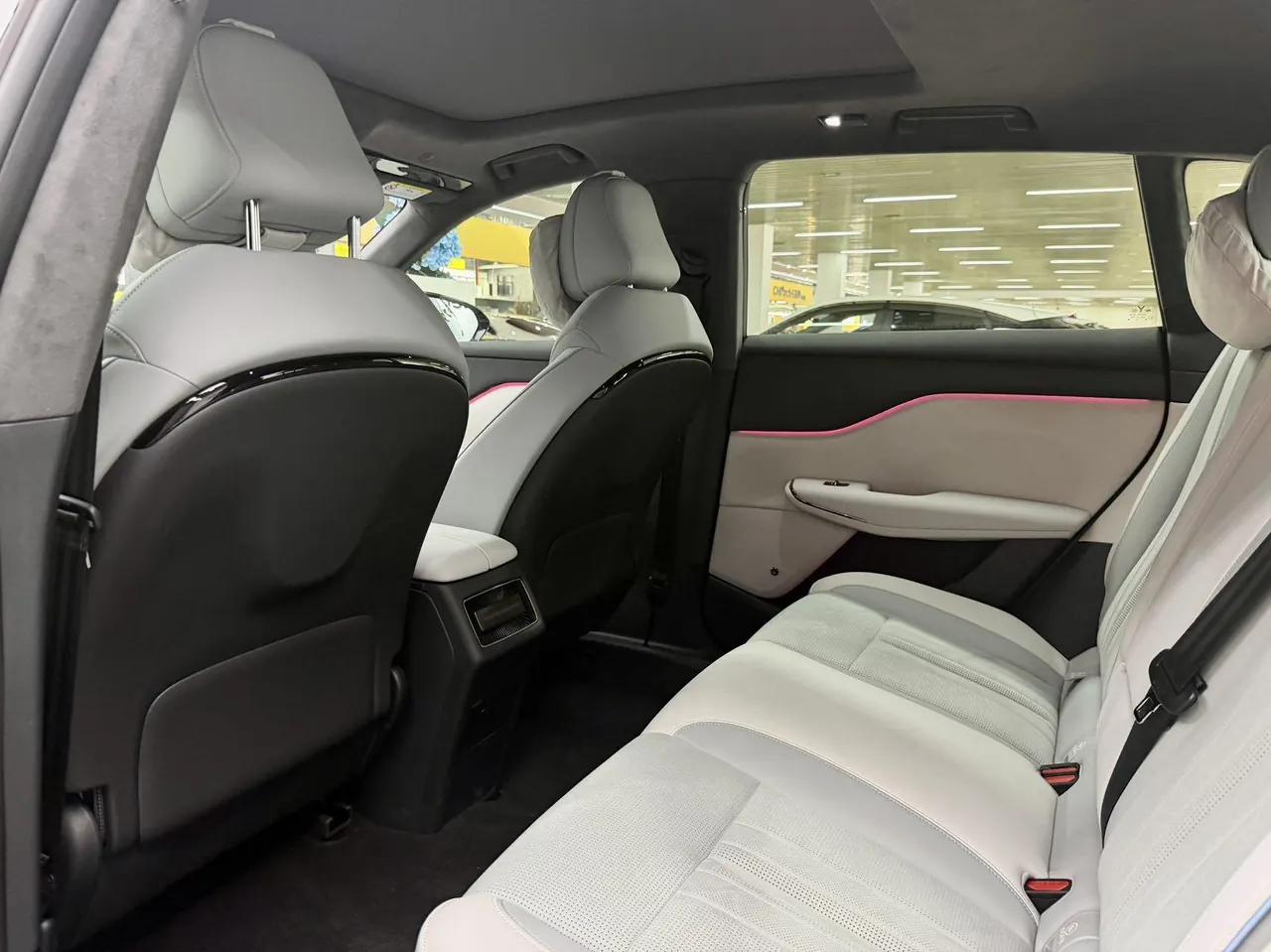 Voyah 2024 bosom friend long endurance intelligent version of automatic transmission 9