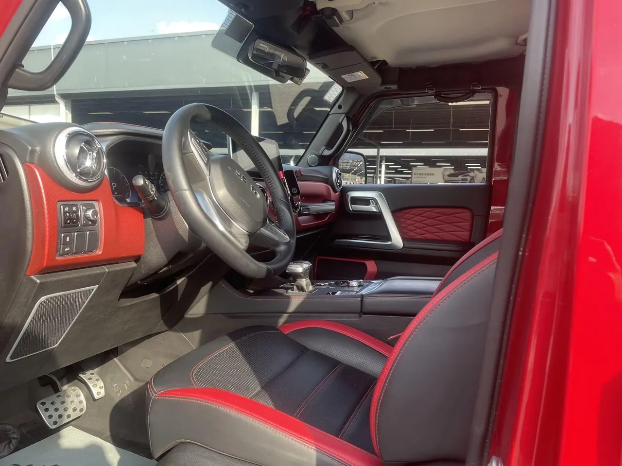 Beijing 2020 BJ40 2.0T 4WD City Hunter Edition Extreme Automatic Gear 4