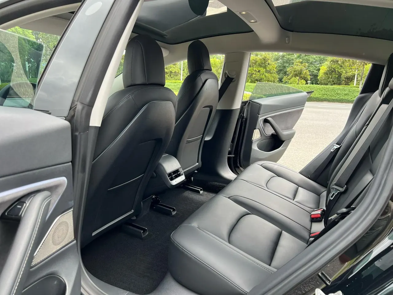 Tesla 2020 Model 3 Long Endurance Rear Wheel Drive Automatic Transmission 8