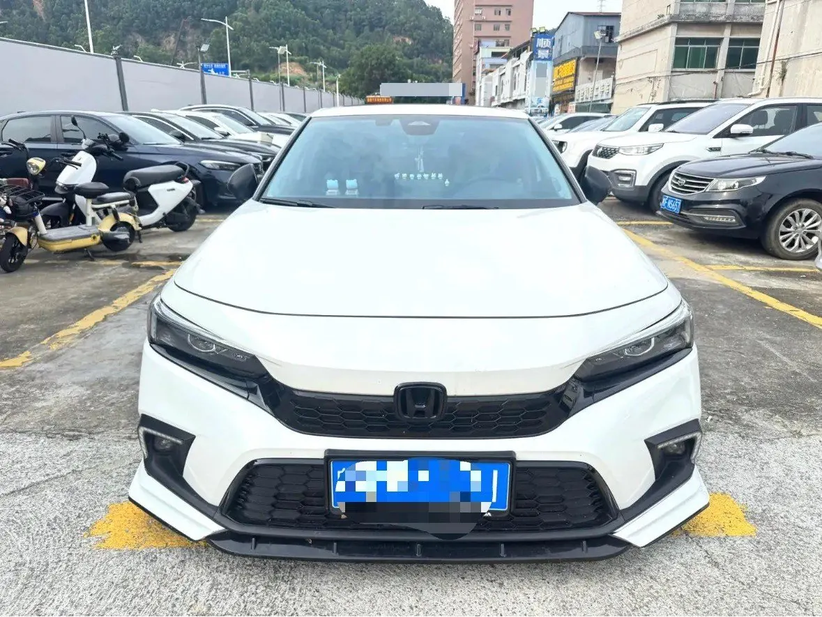 Honda 2022 Civic 1.5T Stepless 240TURBO Automatic Gear 3