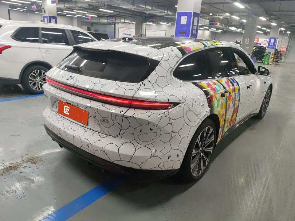 NIO 2025 ET5T 75kWh Touring automatic 4