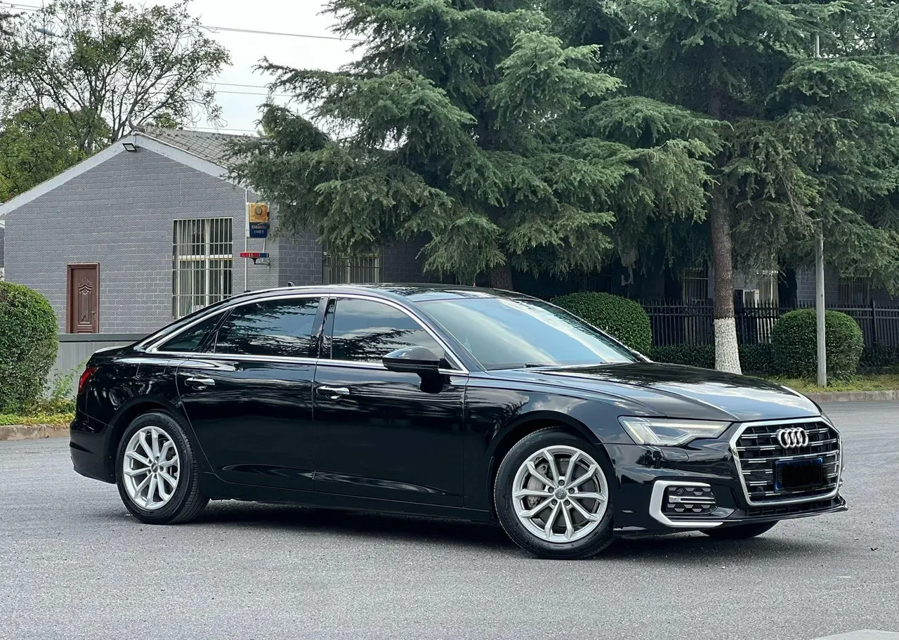 Audi 2020 A6L 2.0TFSI 40TFSI Deluxe Elegant Automatic 3