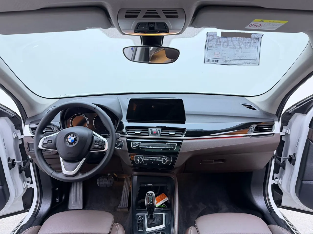 BMW 2022 X1 sDrive20Li 1.5T fashion automatic gear 10