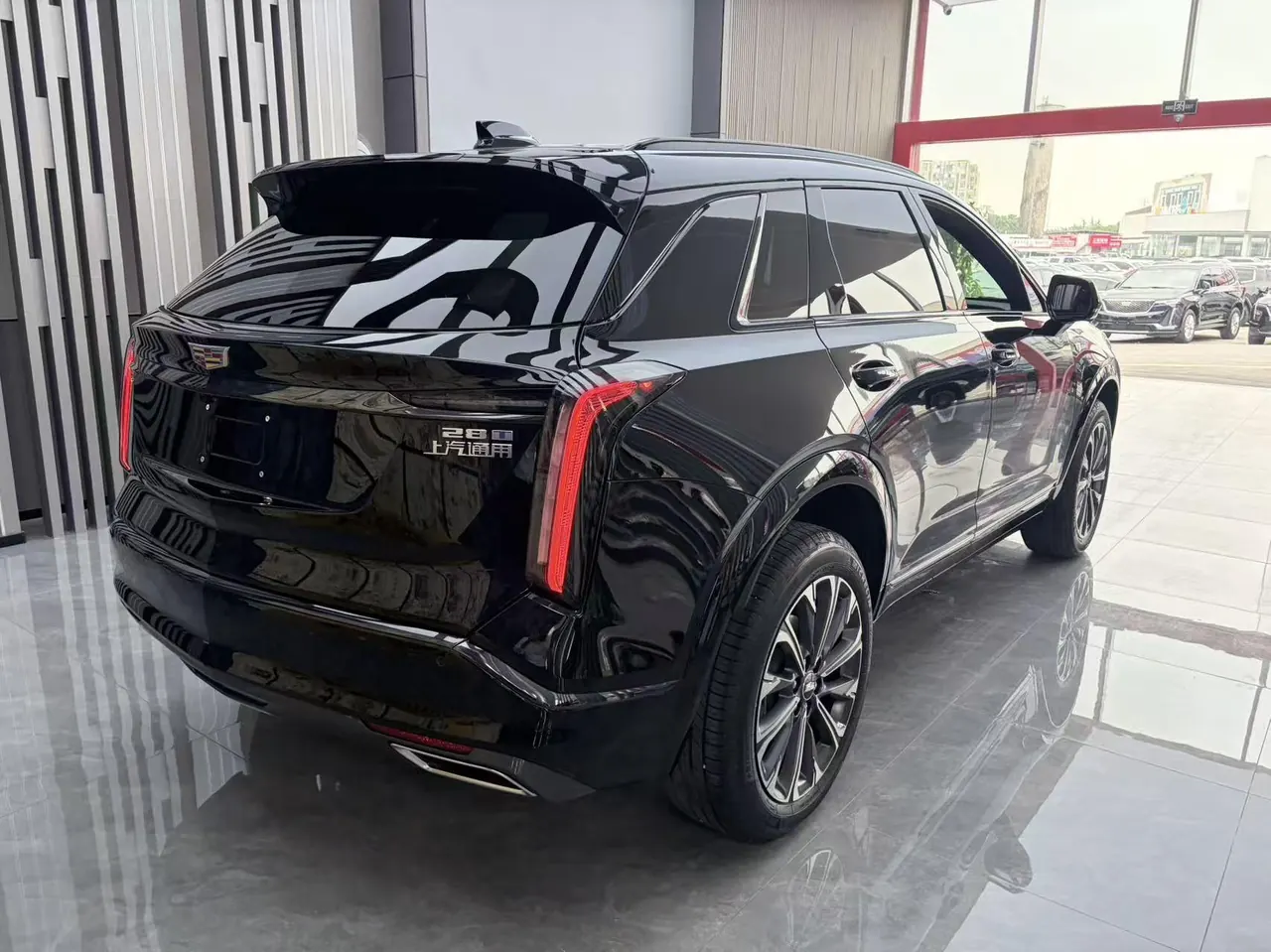 Cadillac 2026 XT5 48V 2.0T Luxury Automatic Gear 9