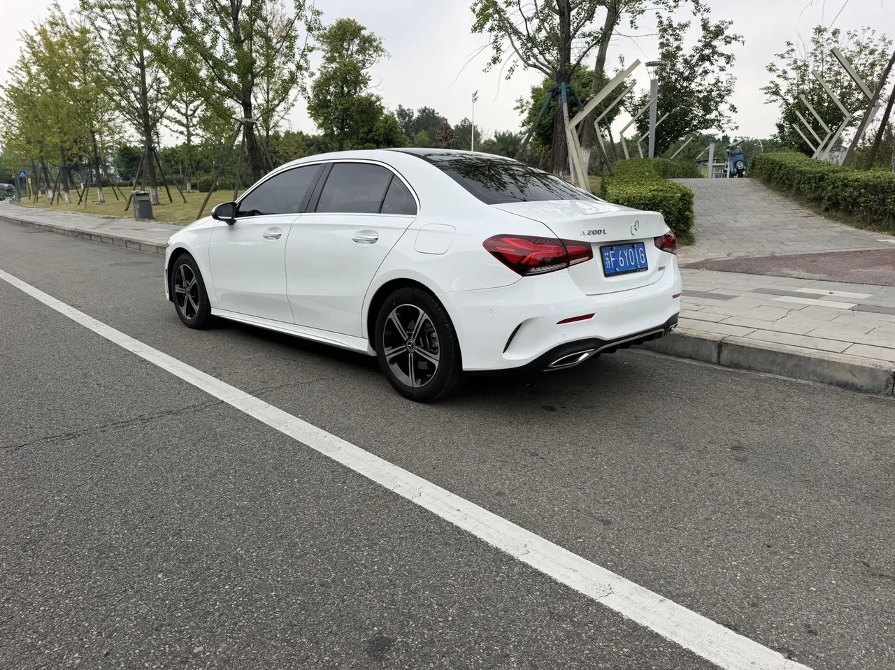 Mercedes Benz Class A 2022 A 200 L 1.3T Fashion (Change 3) Automatic 9