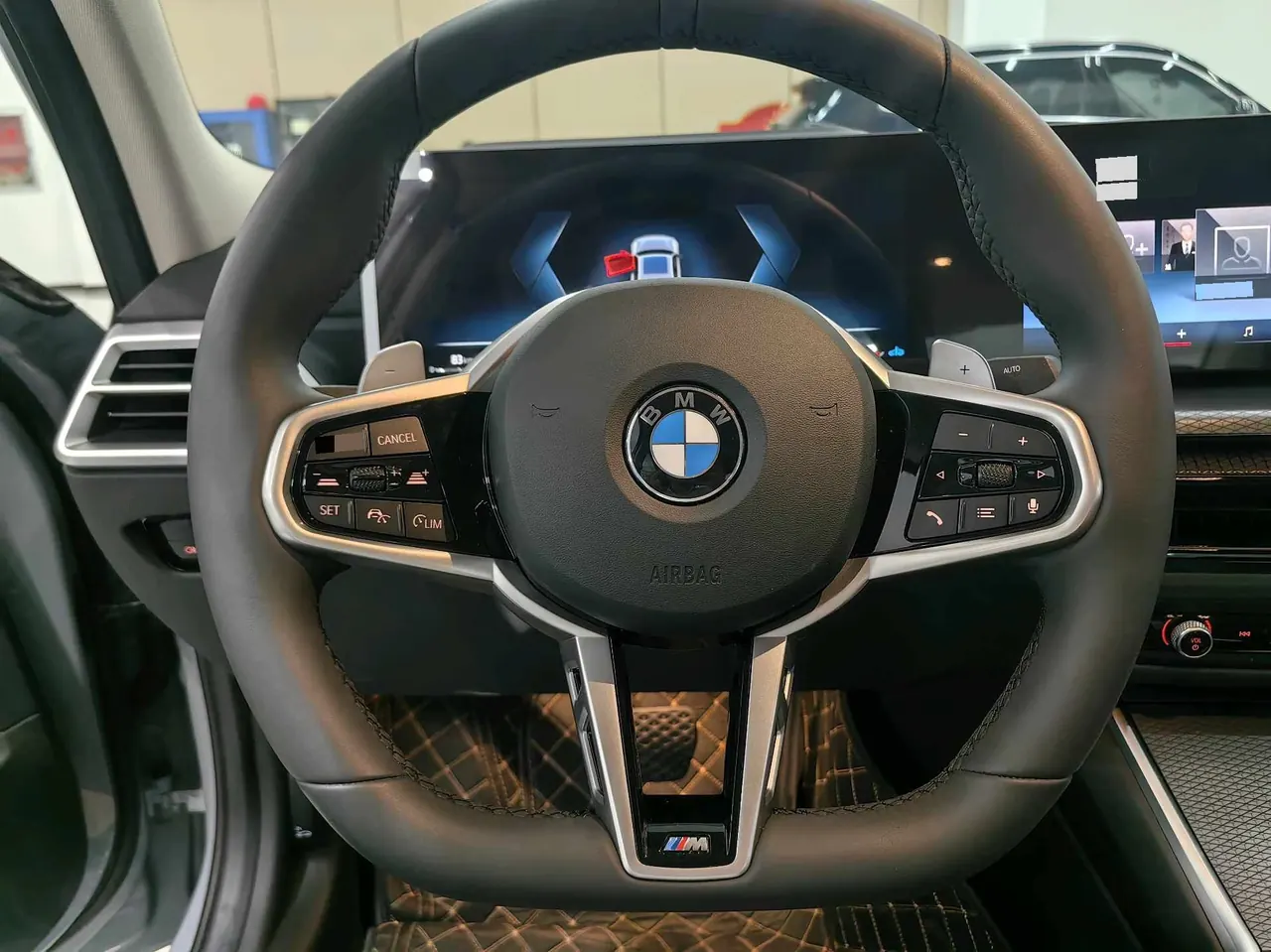 BMW 3 Series 2026 330Li 2.0T M Sports Obsidian Night Suit Automatic Gear 8