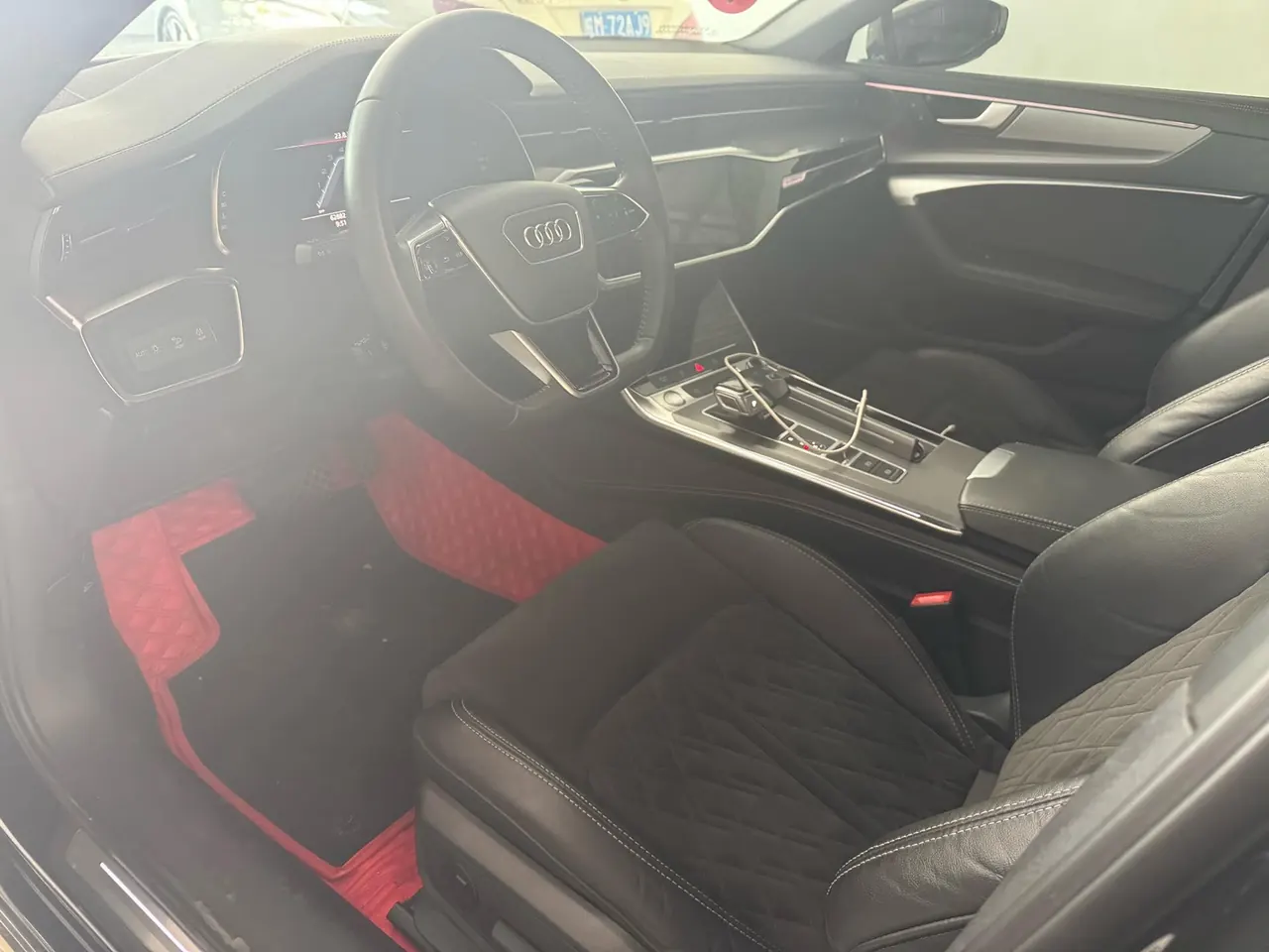 Audi 2020 A6L 48V 3.0TFSI 55TFSI Quattro enjoy dynamic automatic transmission 3