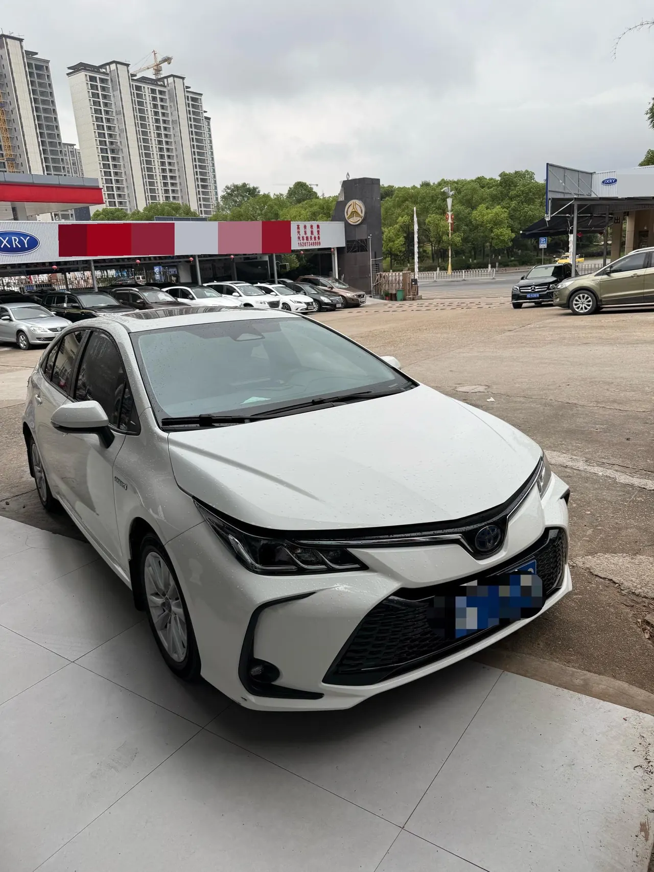 Toyota 2023 Corolla Double Engine 1.8 Stepless Intelligent Electric Hybrid Elite Automatic Gear 2