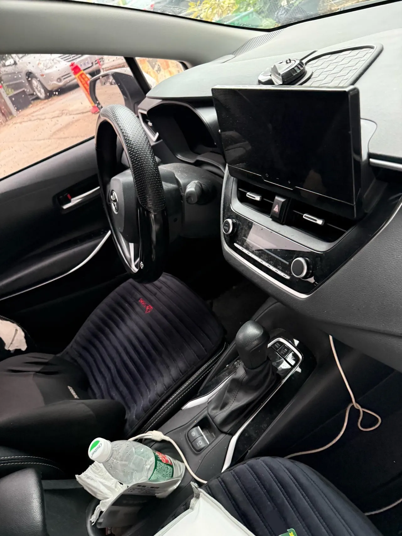 Toyota 2023 Corolla Double Engine 1.8 Stepless Intelligent Electric Hybrid Elite Automatic Gear 3