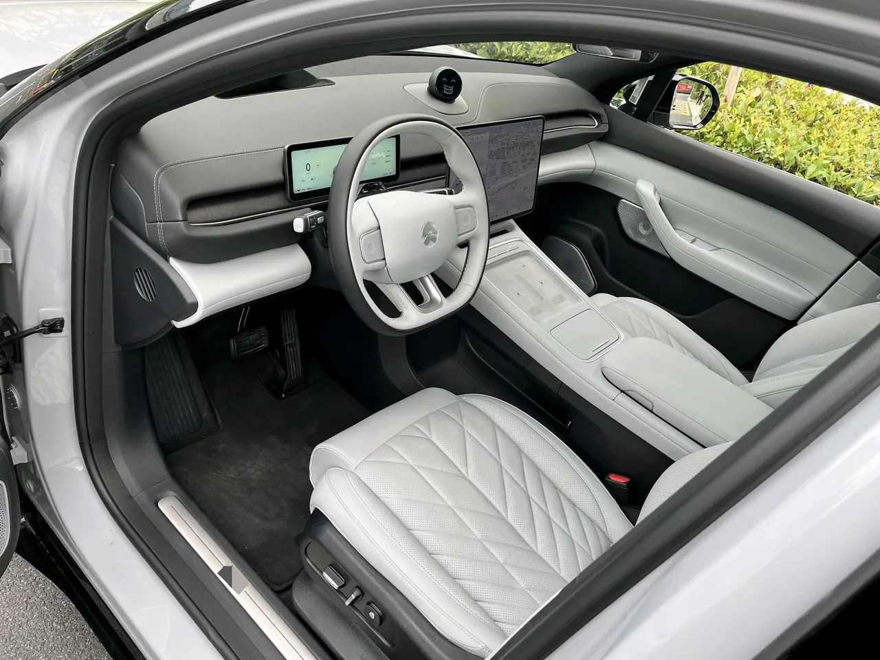 NIO 2025 ES6 75kWh automatic gear 4