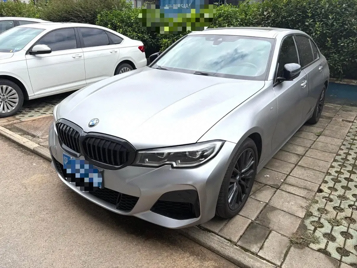 Open image lightbox: BMW 3 Series 2022 325Li 2.0T M Sports Obsidian Night Kit (Changed) Automatic Gear
