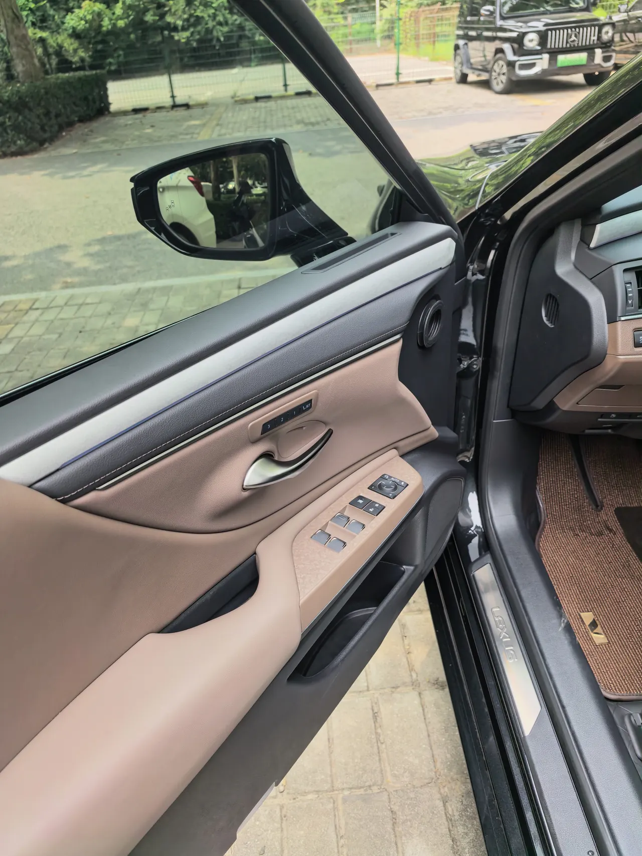 Lexus ES (Imported) 2026 ES200 2.0 Stepless Moon Shadow Double Color Special Edition Automatic Gear 6