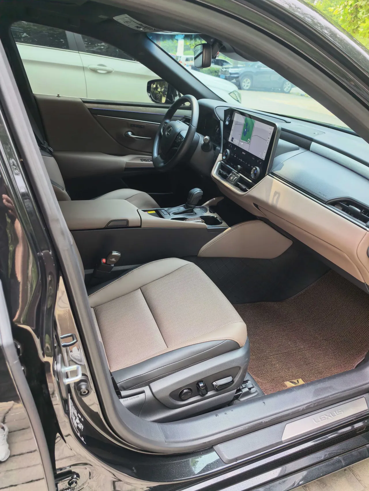 Lexus ES (Imported) 2026 ES200 2.0 Stepless Moon Shadow Double Color Special Edition Automatic Gear 7