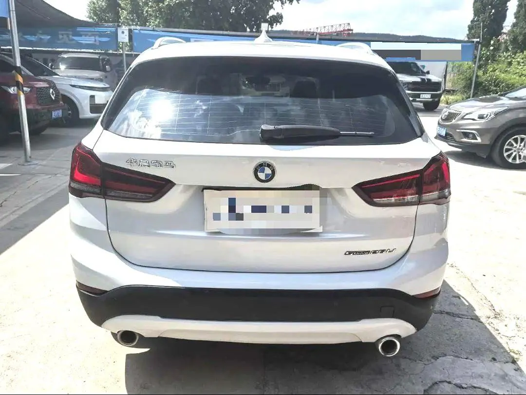 BMW 2022 X1 sDrive25Li 2.0T Leading Automatic Gear 8