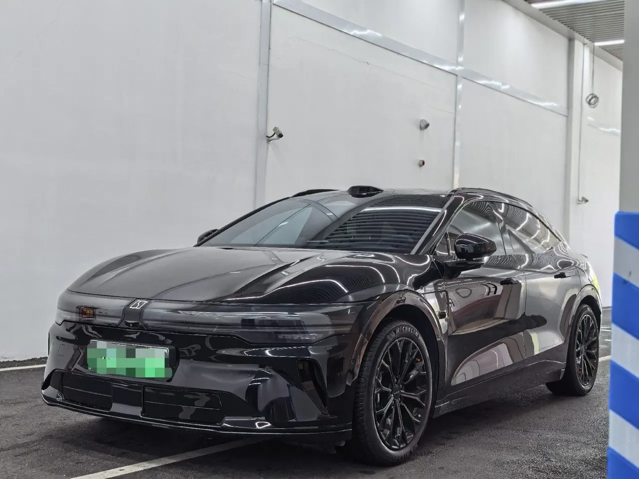 Open image lightbox: Zeekr 2025 Zeekr 007GT Rear Drive Smart Driving Edition 75kWh Automatic Gear