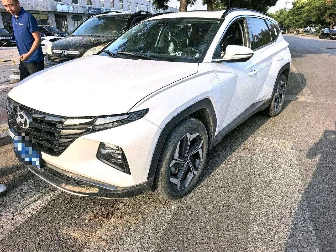 Open image lightbox: Hyundai 2023 Tousheng L 1.5T LUX Premium Edition Automatic Gear