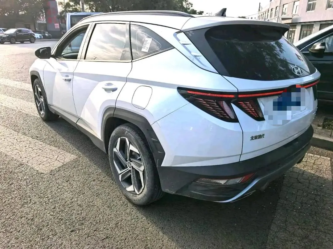 Hyundai 2023 Tousheng L 1.5T LUX Premium Edition Automatic Gear 5