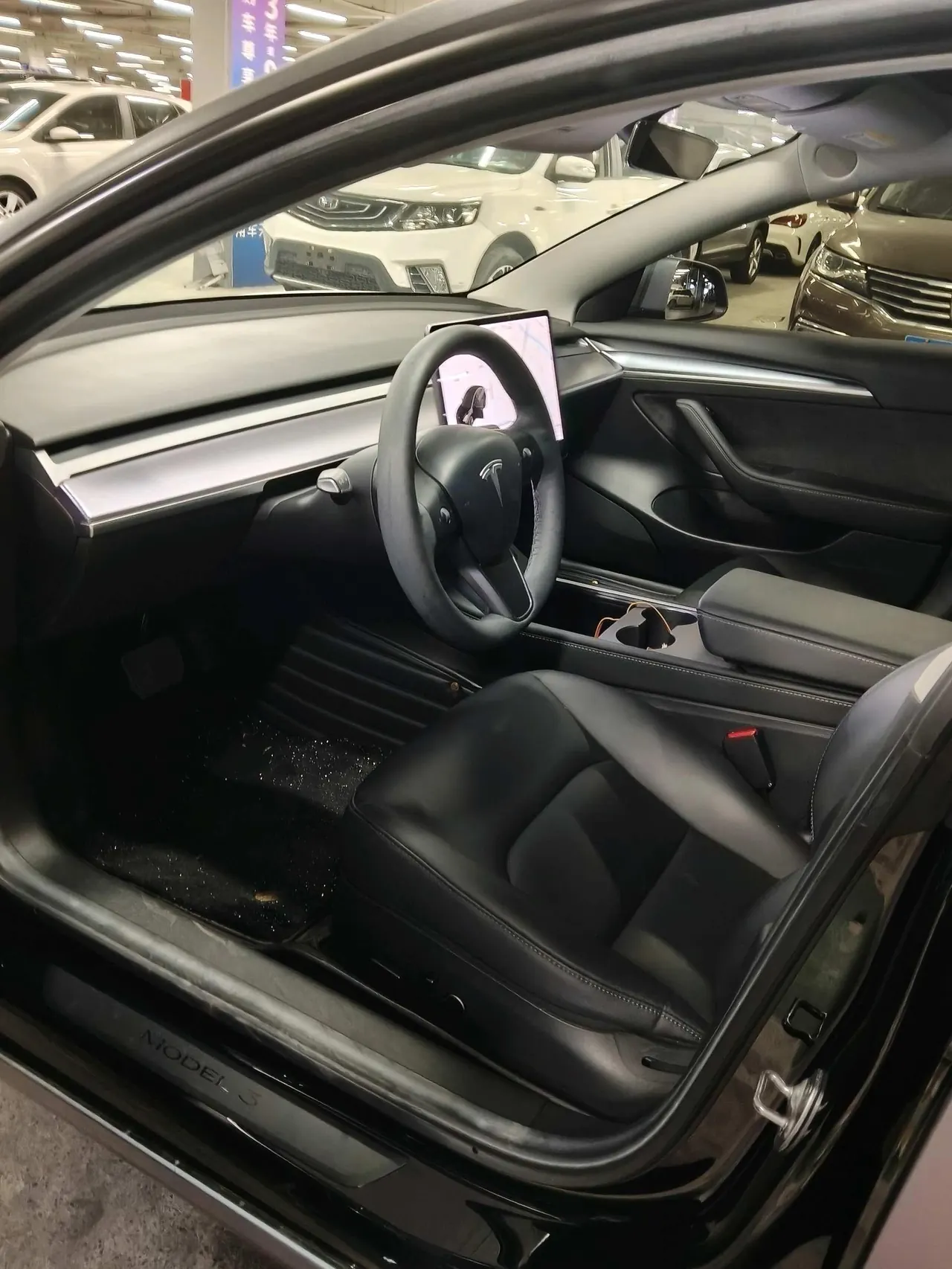 Tesla 2021 Model 3 Standard Endurance Rear Drive Upgraded Automatic Gear 3