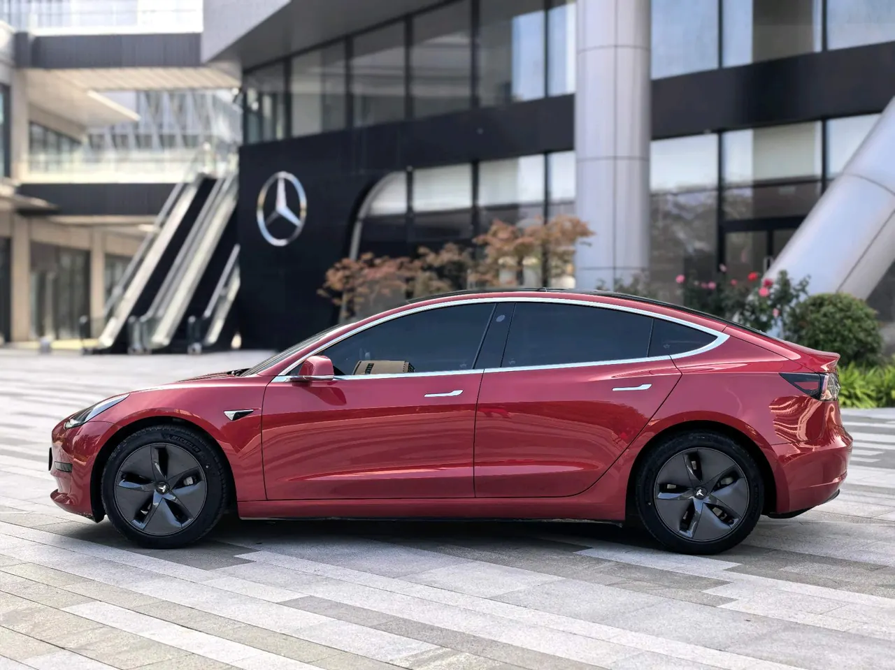 Tesla 2020 Model 3 Standard Endurance Rear Drive Upgraded Automatic Gear 8