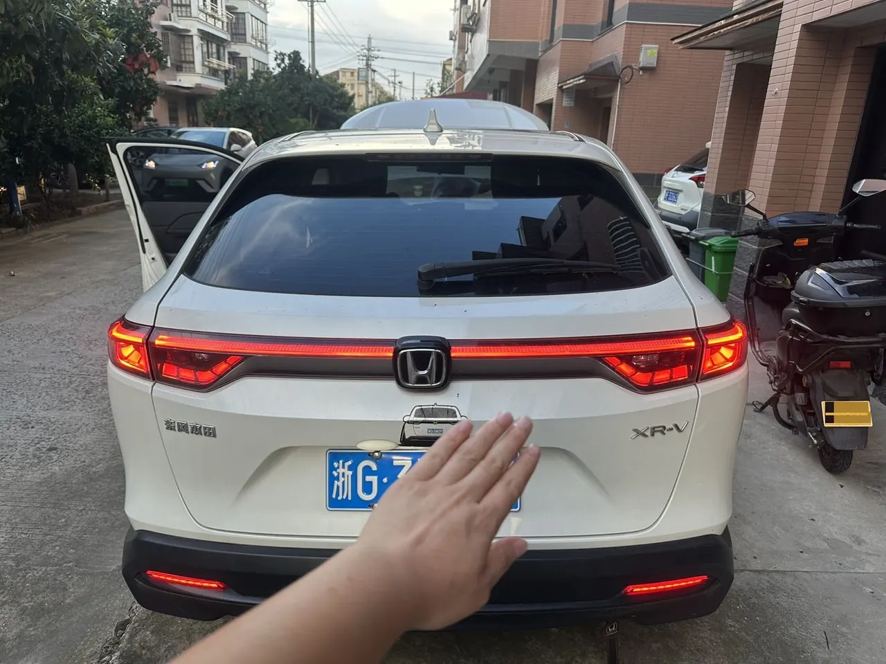 Honda 2023 XR-V 1.5 stepless heat wave version of automatic transmission 3