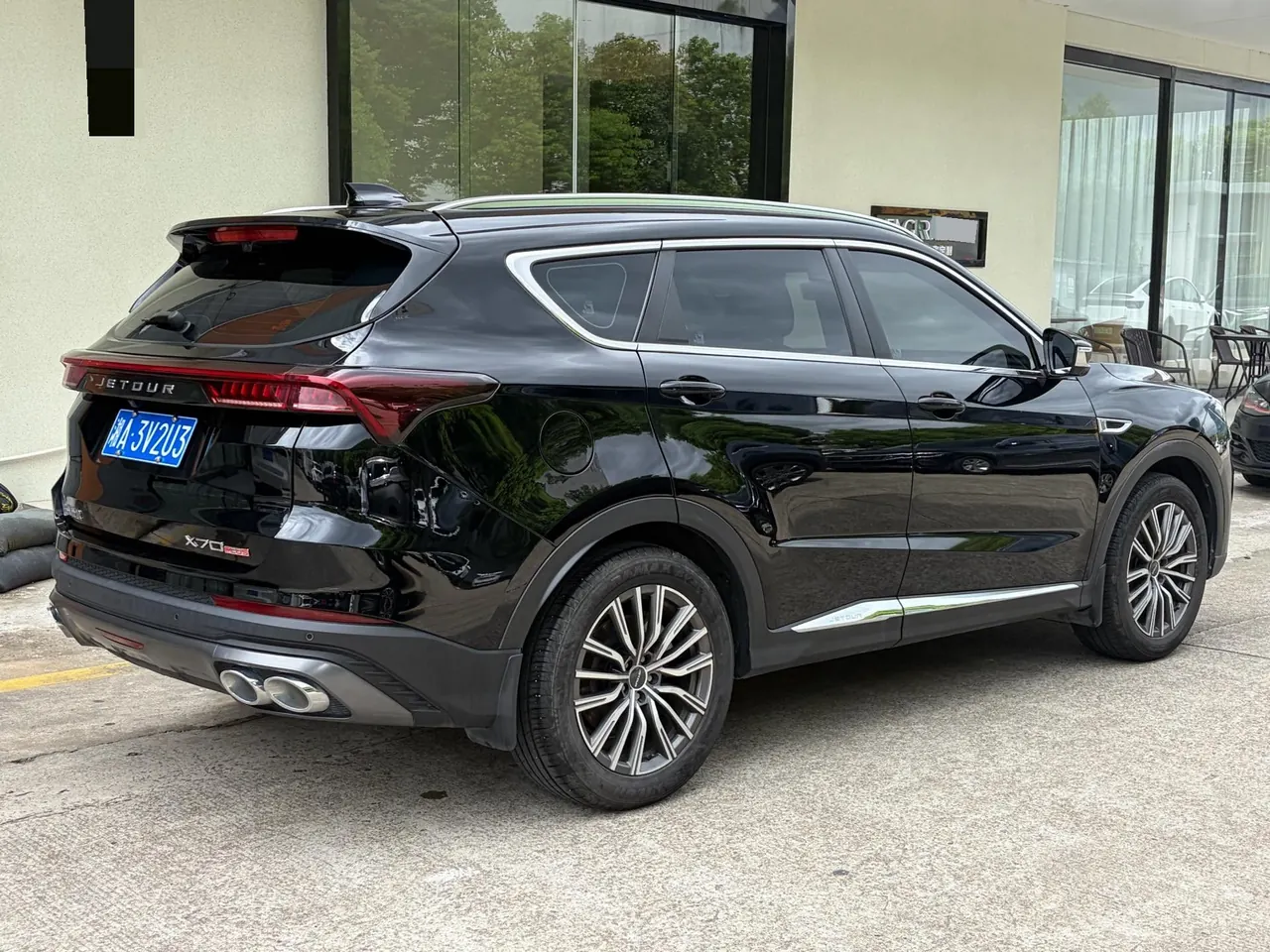 Jetour 2023 X70 PLUS 1.5T Brave PLUS7 Automatic Gear 4