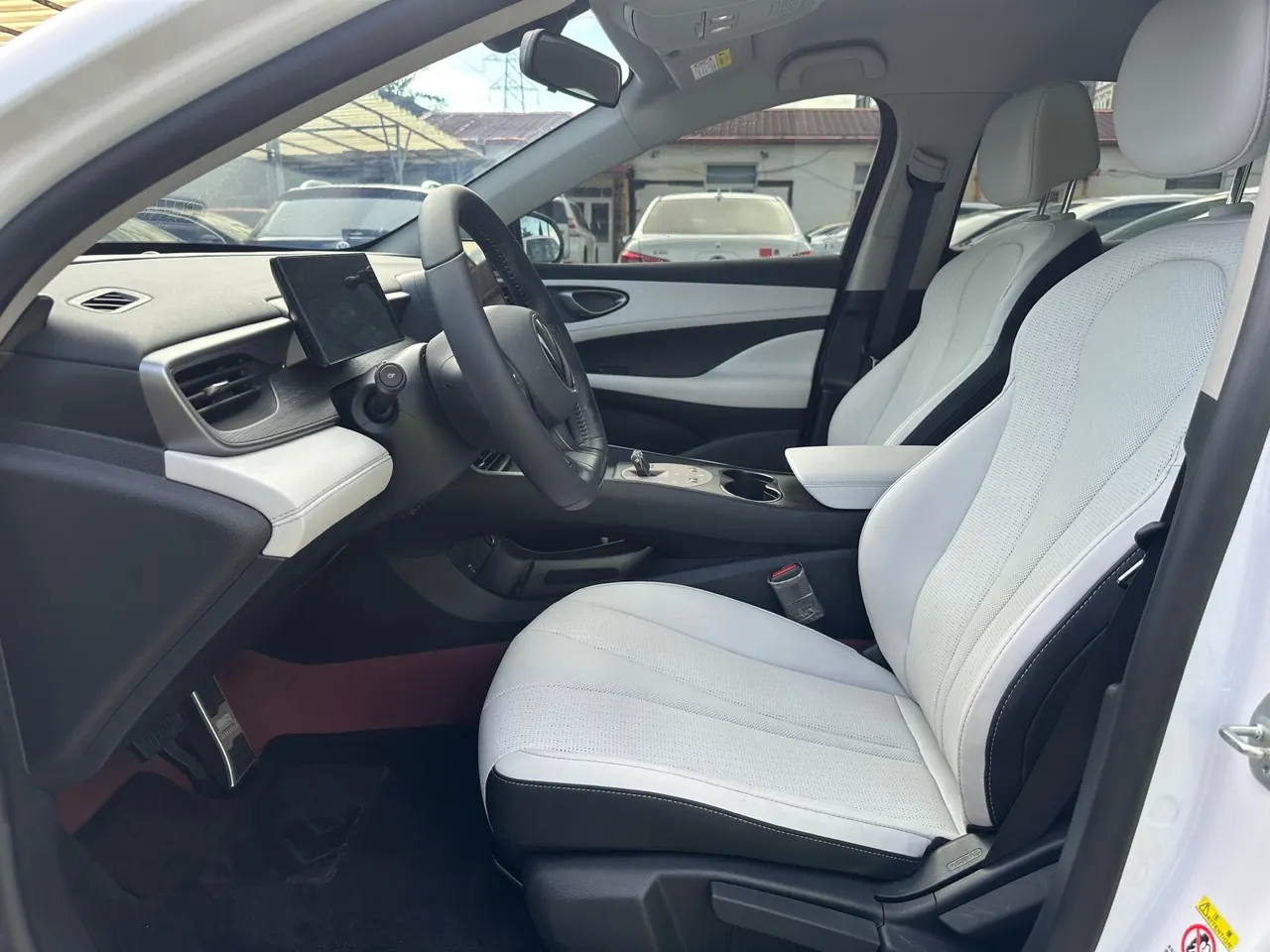 BYD 2025 seals 05 DM-i 1.5 stepless smart driving version 55KM luxury automatic gear 7