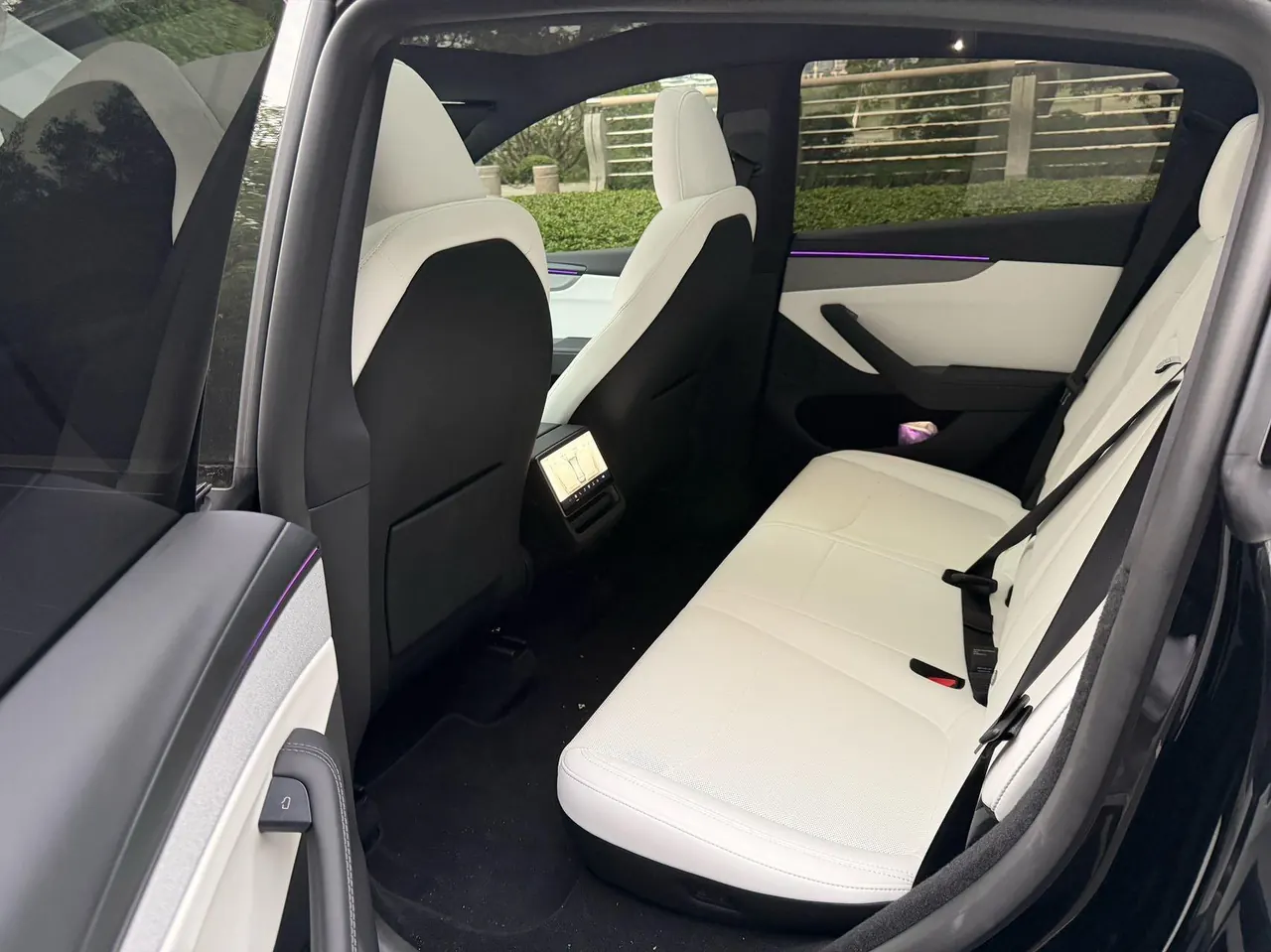 Tesla 2026 Model Y long endurance all-wheel drive version automatic transmission 4