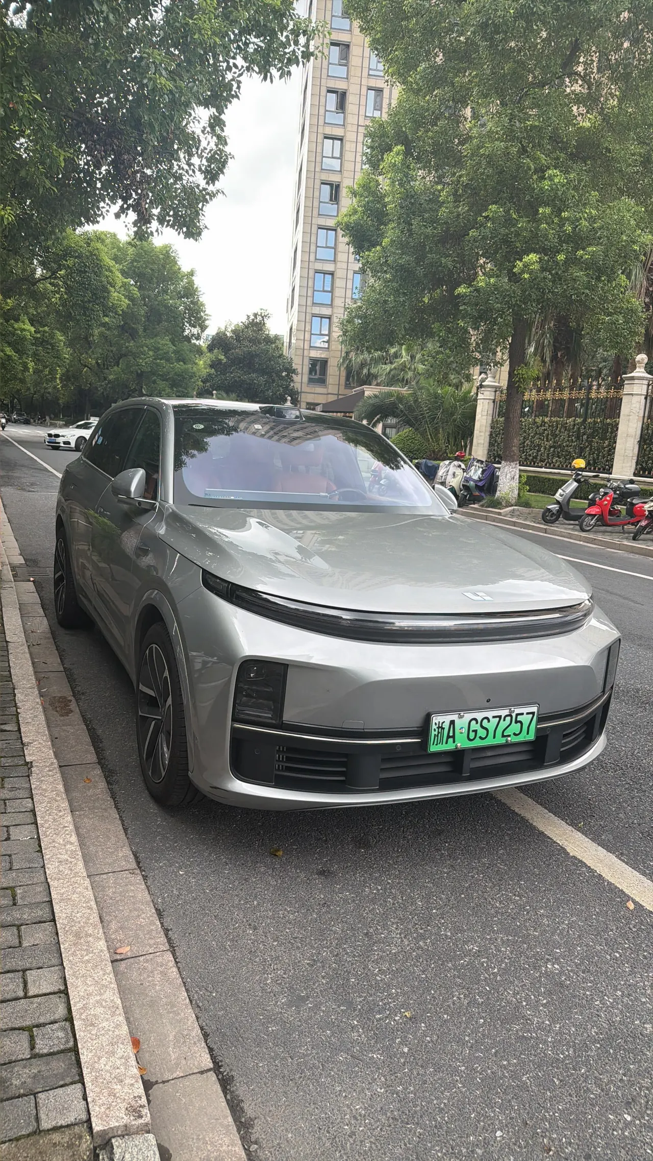 Li 2024 L7 Ultra Automatic 3