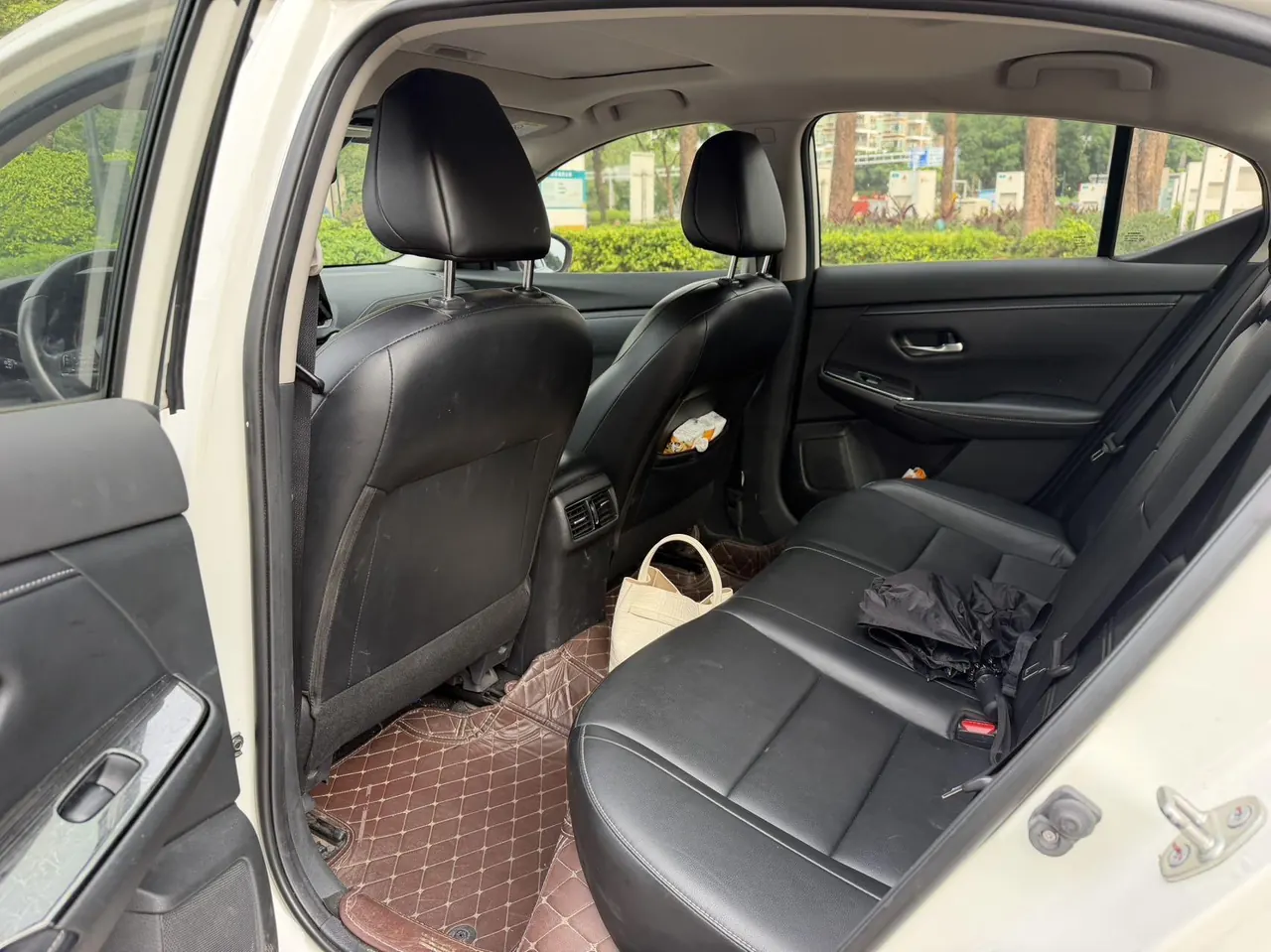 Nissan 2021 Sylphy 1.6 Stepless XL Pleasant Edition Automatic Gear 4