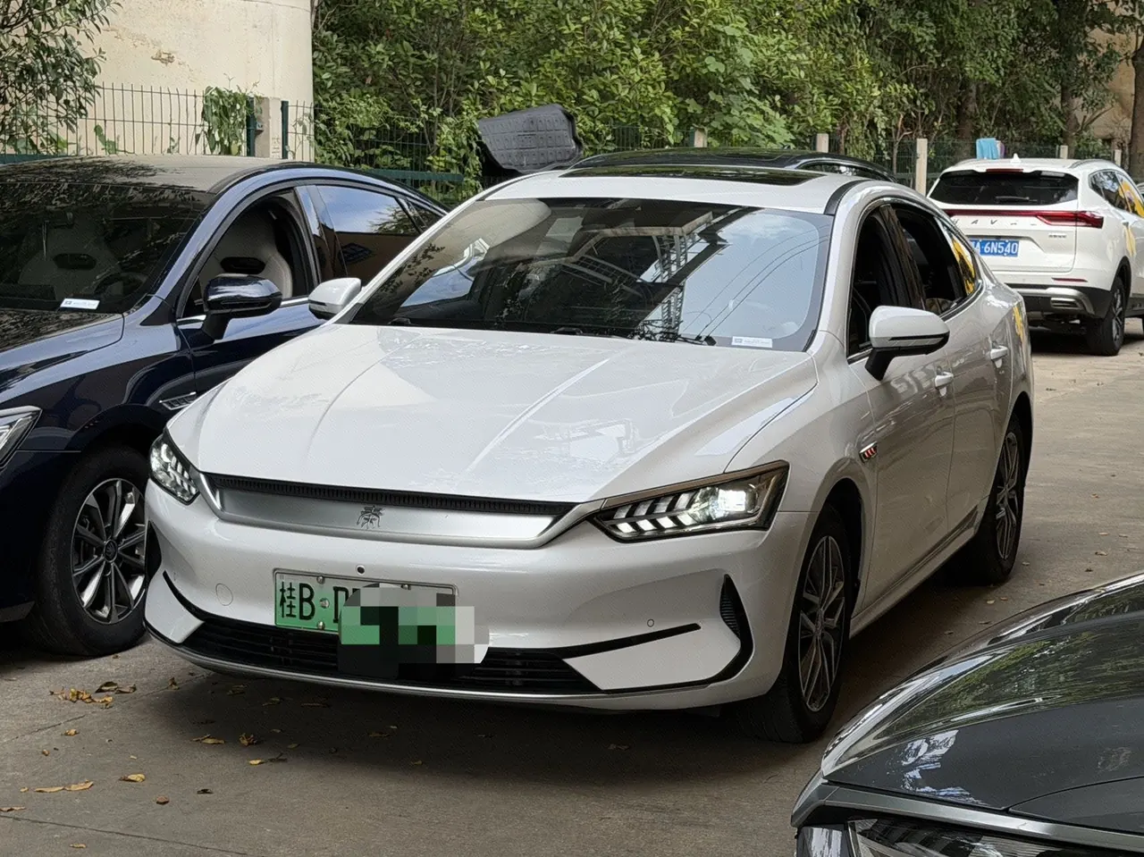 Open image lightbox: BYD 2021 Qin PLUS EV 500KM Honorable Automatic Gear