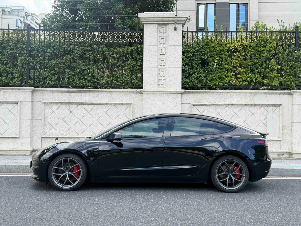 Tesla 2021 Model 3 Performance high-performance all-wheel drive automatic transmission 3