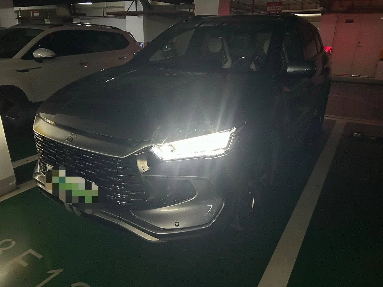 Open image lightbox: BYD 2023 Song Pro DM-i 1.5 Stepless Champion Edition Exceed 71KM Automatic Gear