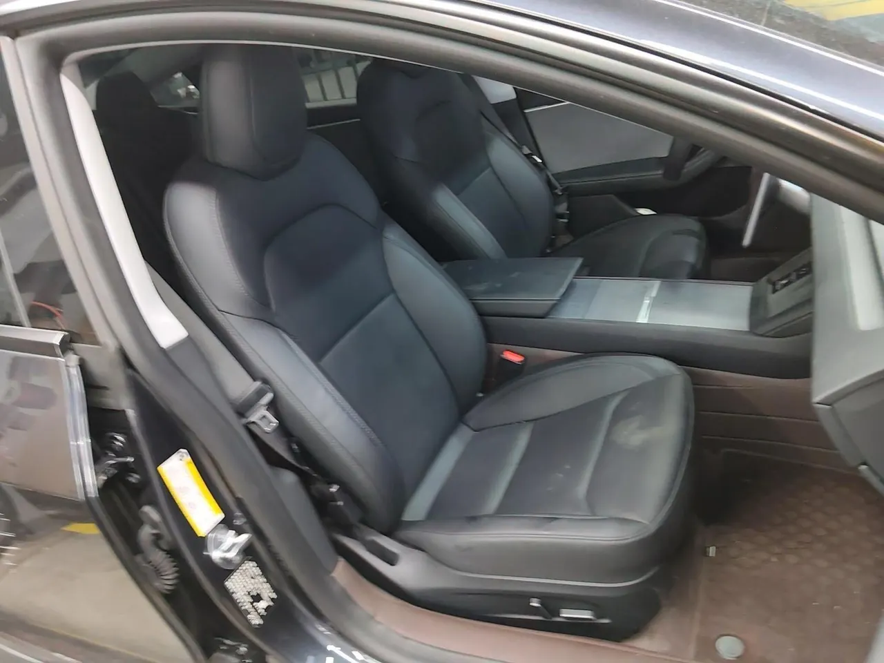 Tesla 2023 Model 3 Rejuvenation Edition Rear Wheel Drive Automatic Transmission 6