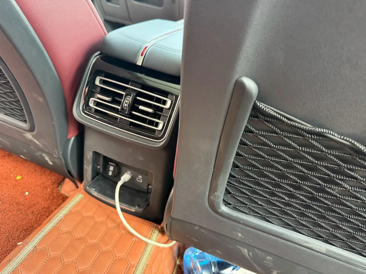 HongQi 2025 HS5 2.0T Two-Drive Flag Collar Pro Edition Automatic Gear 11