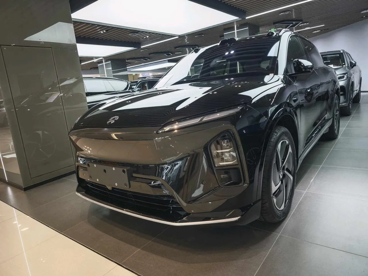 Open image lightbox: NIO 2026 ES 6 100kWh automatic gear