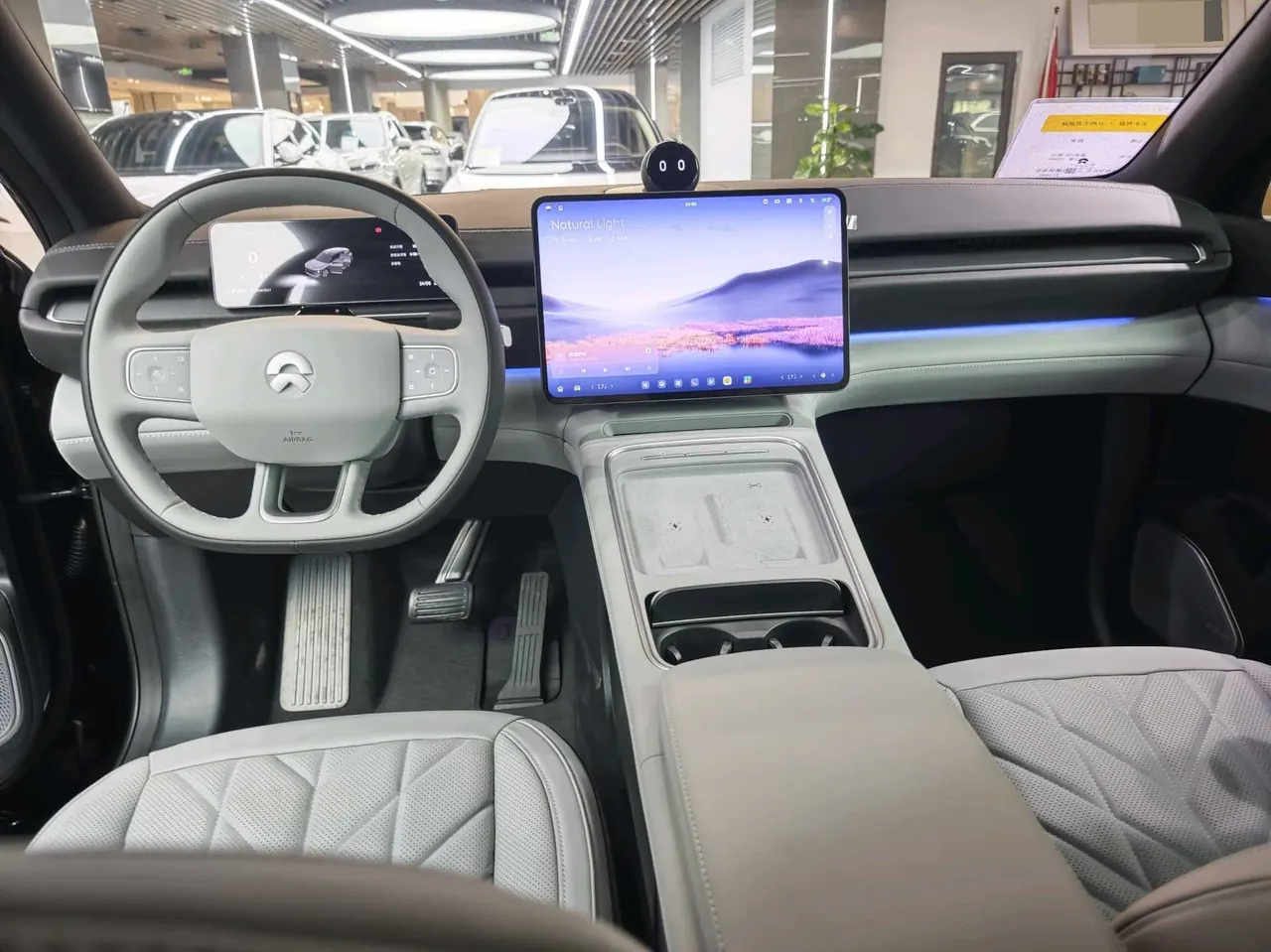 NIO 2026 ES 6 100kWh automatic gear 8