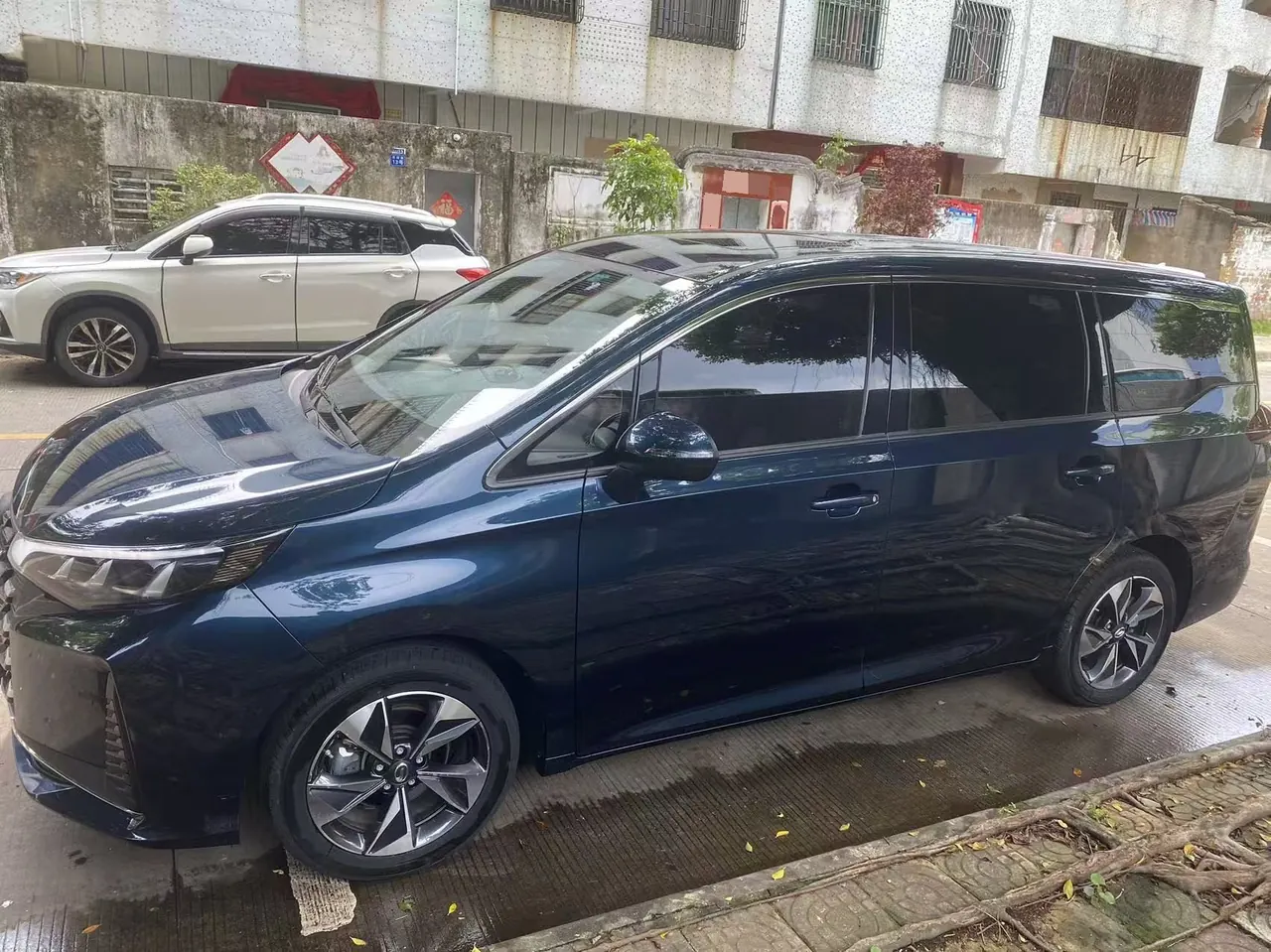 GAC Trumpchi 2021 M6 PRO 1.5T 270T Prestige Automatic 2
