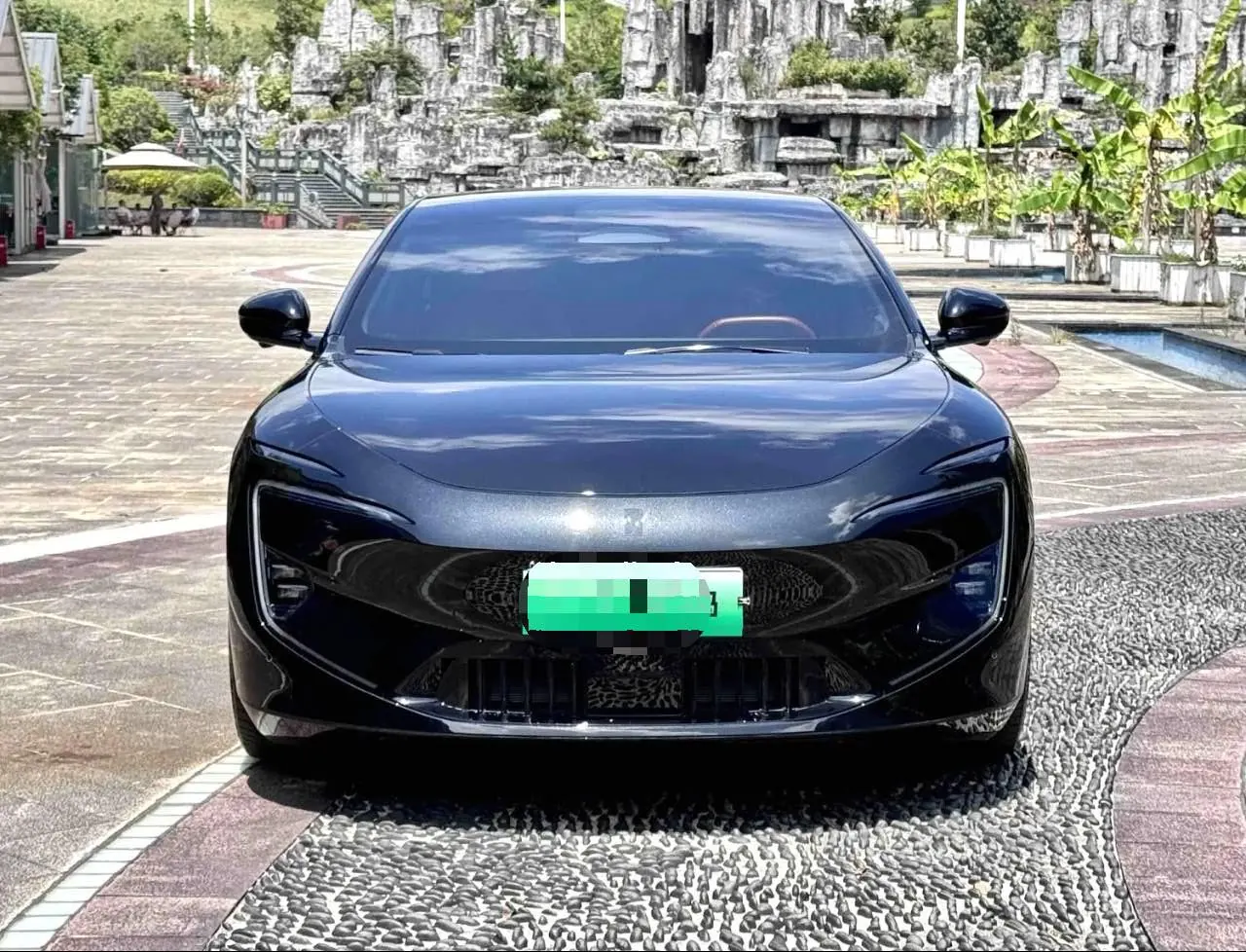 Avatr 2025 Avatr 12 Ultra Pure Electric Edition Four-wheel Drive Automatic 2
