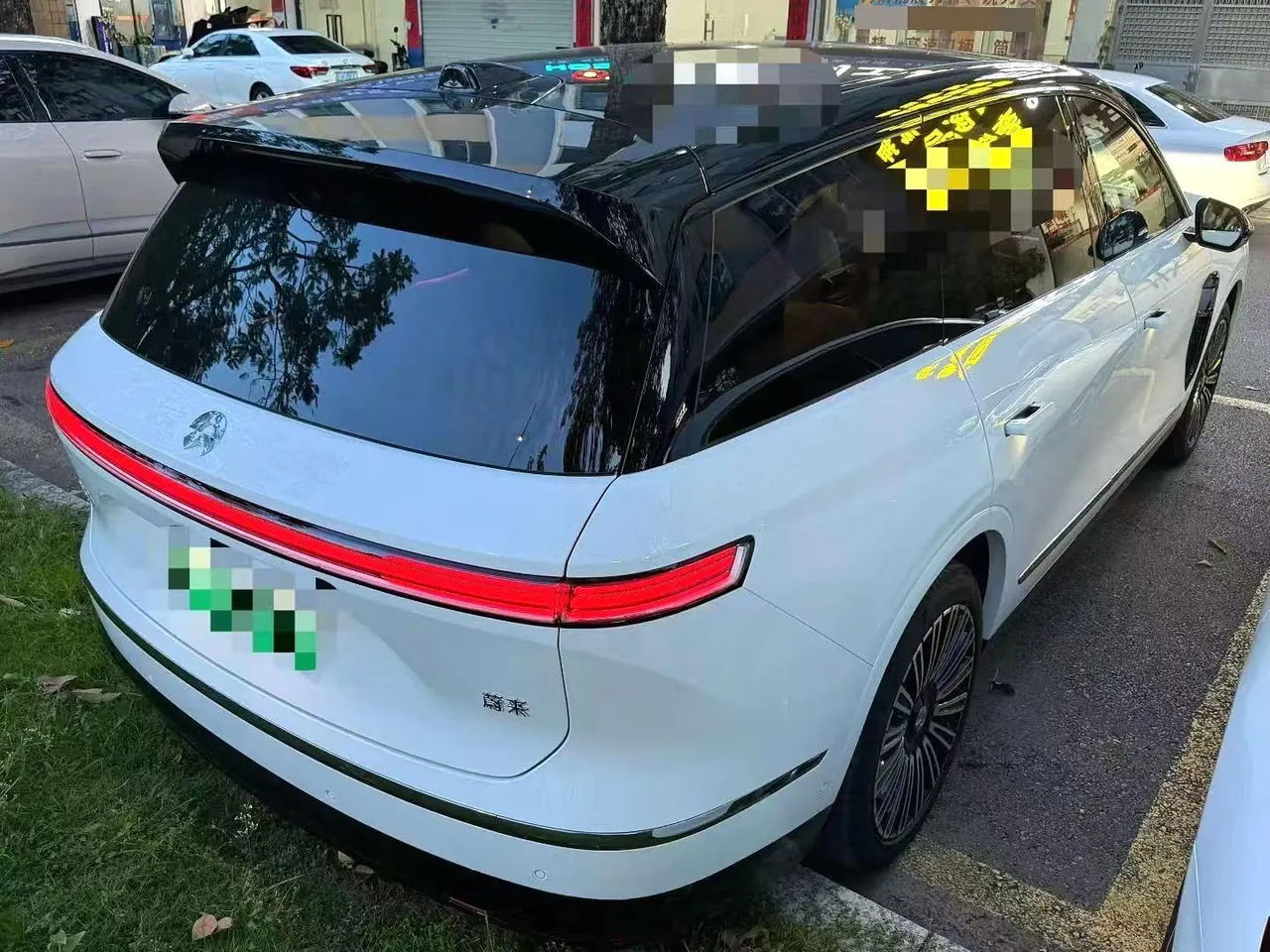 NIO 2026 ES8 6-seat executive deluxe automatic gear 3