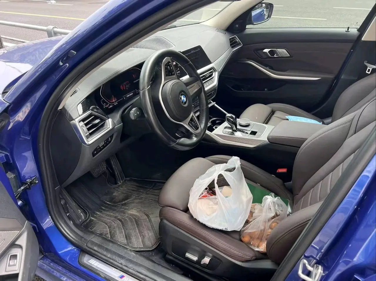 BMW 3 Series 2020 325Li 2.0T M Sports Obsidian Night Kit (Changed) Automatic Gear 3