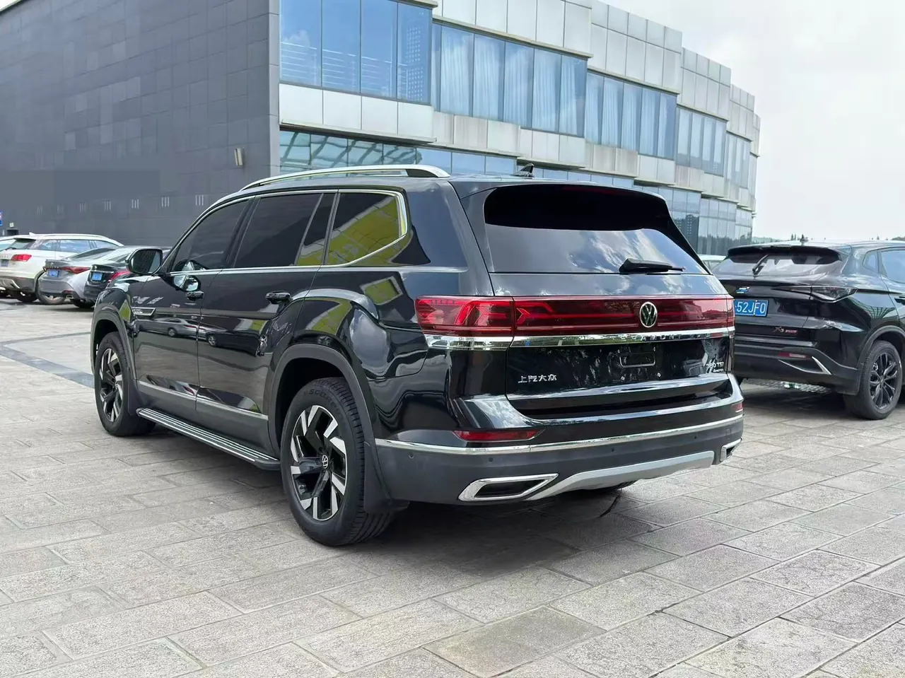 Volkswagen 2022 Tuang 2.0TSI 380TSI Four-wheel Drive Deluxe Edition Automatic Gear 5