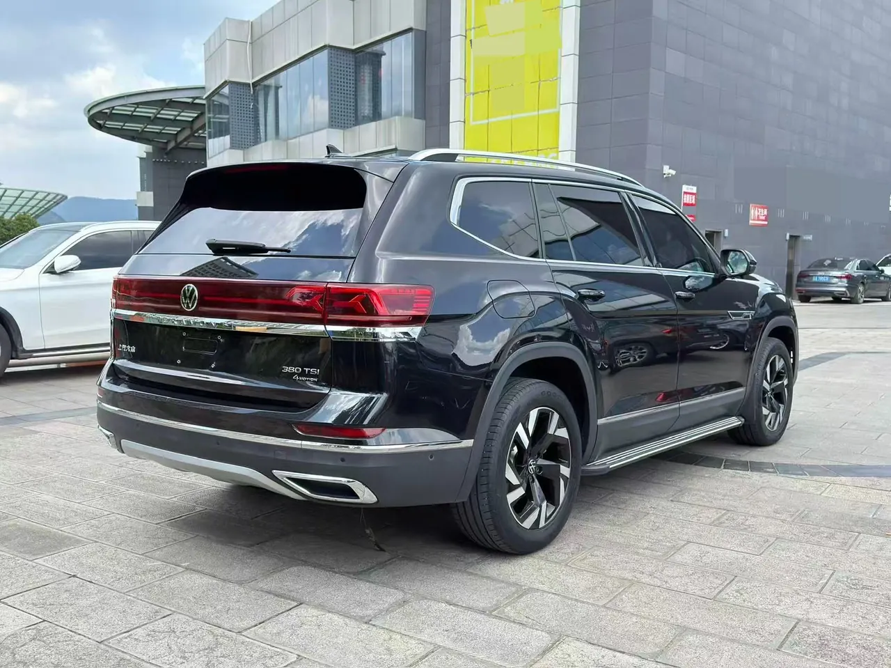 Volkswagen 2022 Tuang 2.0TSI 380TSI Four-wheel Drive Deluxe Edition Automatic Gear 6