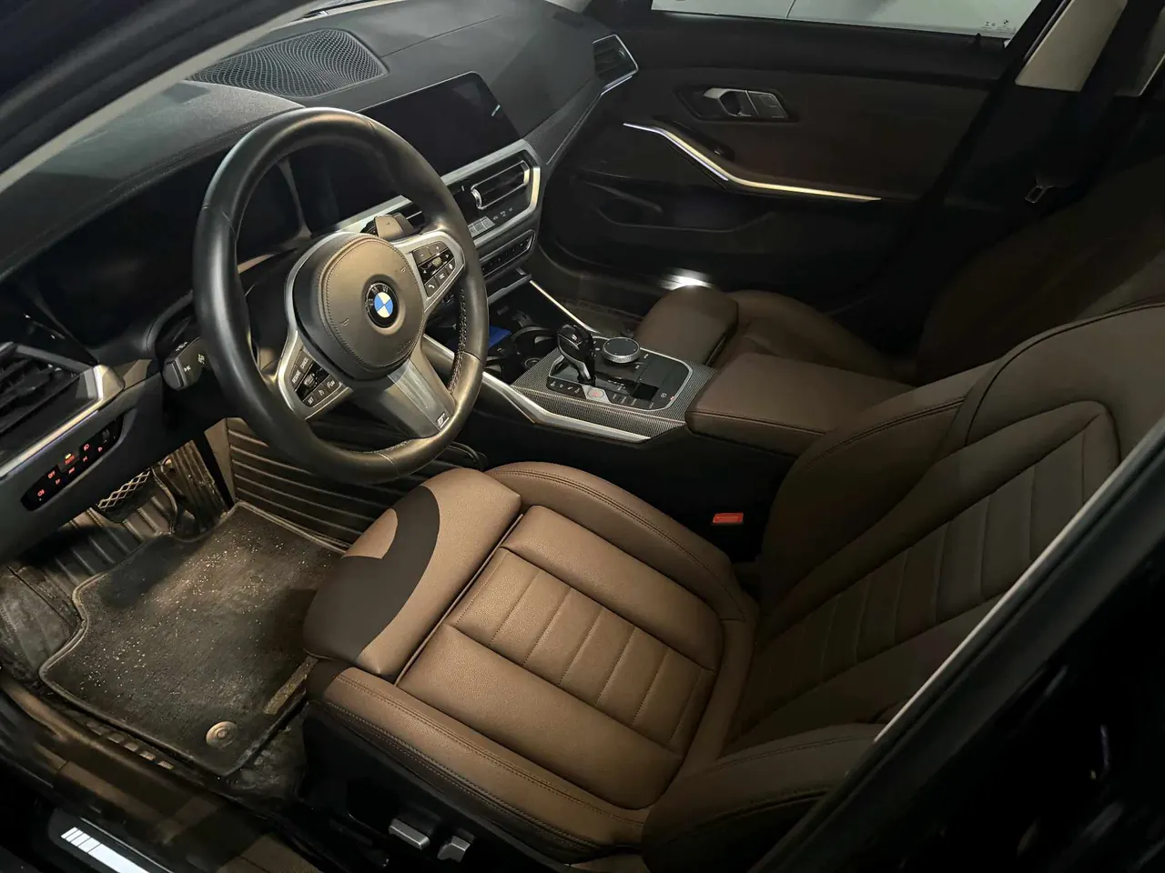 BMW 3 Series 2020 325i 2.0T M Sports Obsidian Night Edition Automatic Gear 5