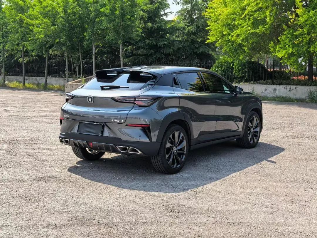 ChangAn 2021 UNI-T 1.5T Sports Flagship Automatic Gear 5