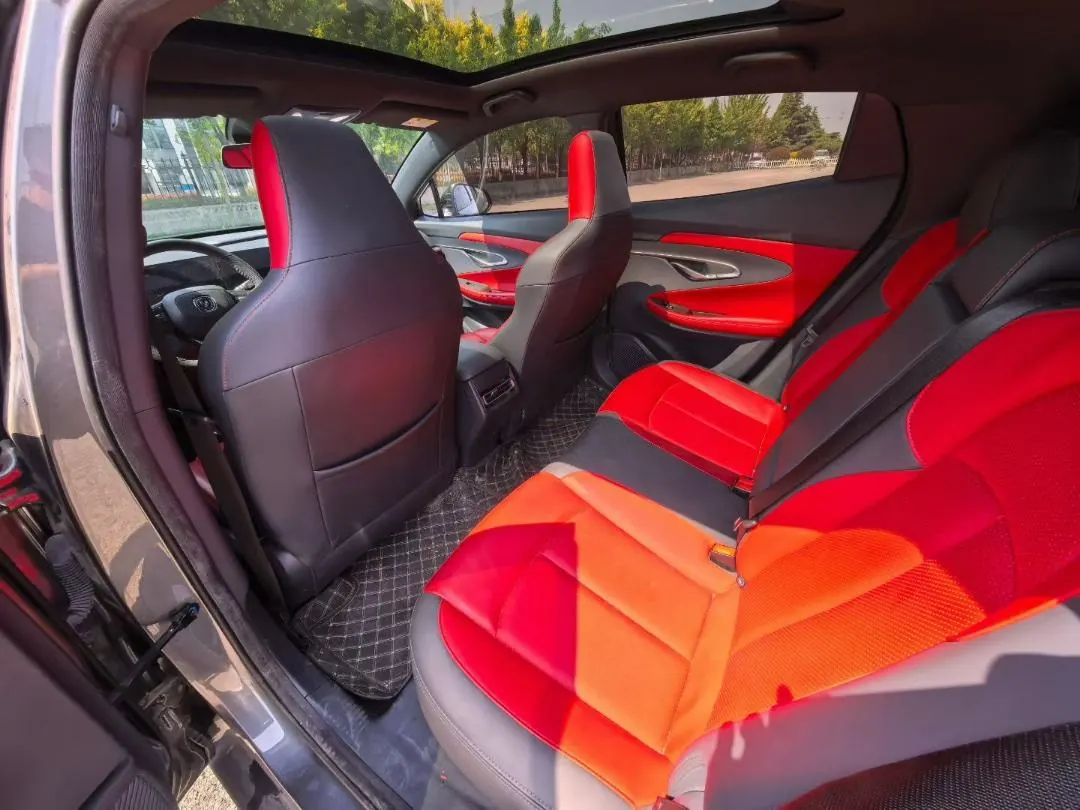 ChangAn 2021 UNI-T 1.5T Sports Flagship Automatic Gear 8